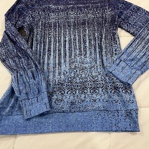 Exclusive Blue Long Sleeve Top Super Soft size Medium ombré Crew Neck